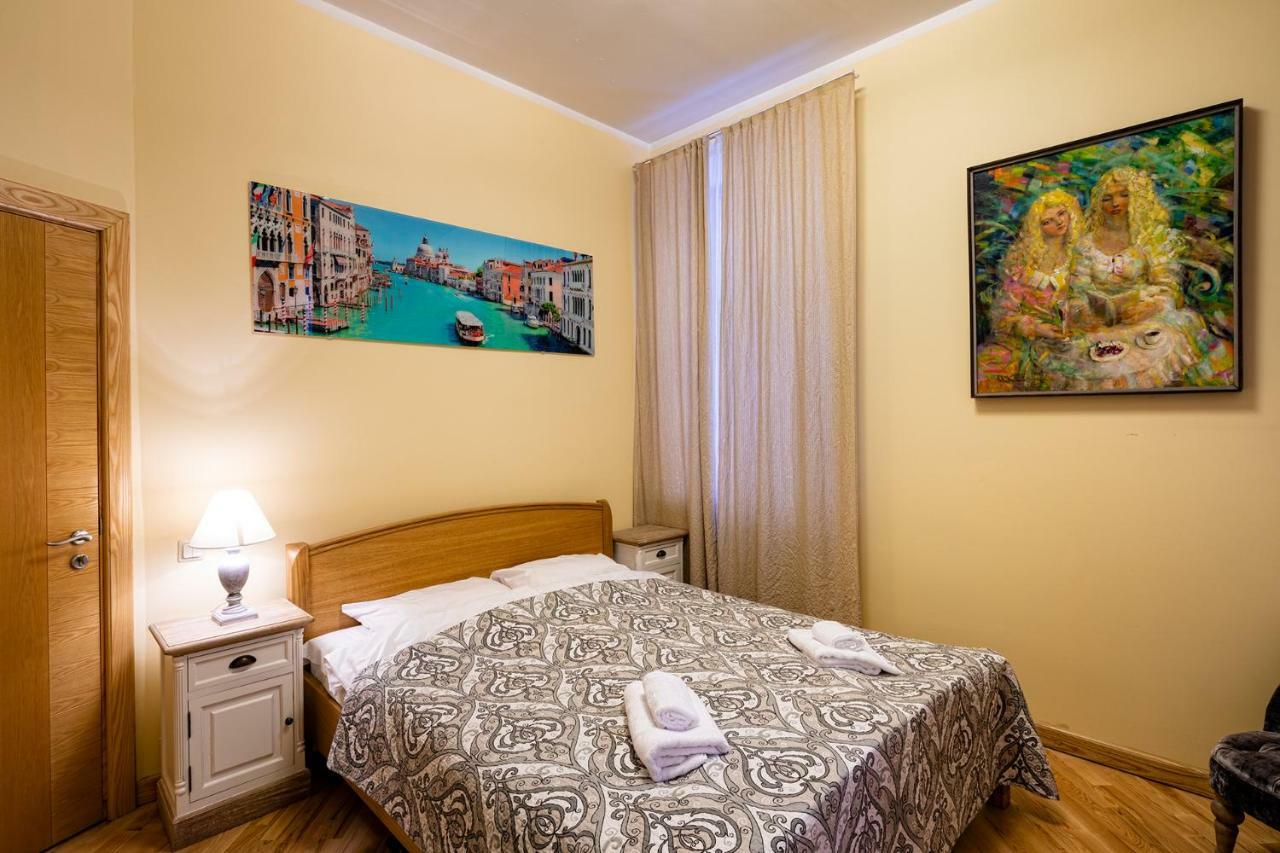 Kalnina Quiet Apartment In City Center Riga Exterior photo
